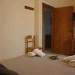 شقة Bouka Messíni